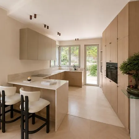 Villa Frgk Luxury New 6br With Pool Near